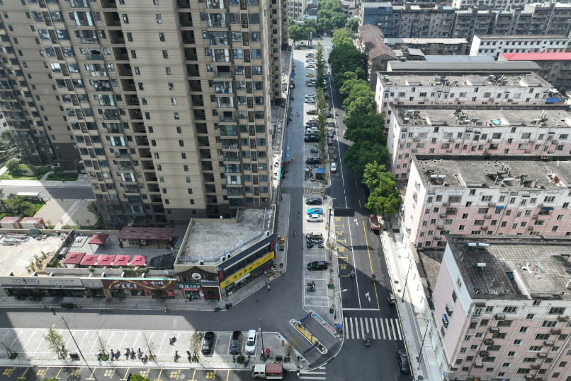 阳城区 18 条道路改造完工老旧小区居民出行再提速